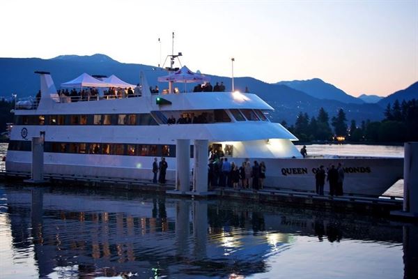 Queen of Diamonds Yacht