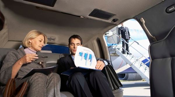 Awey black car service