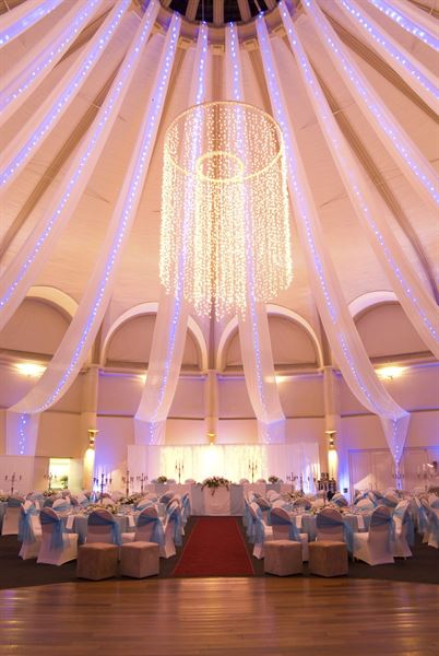 Mid-Valley Christmas Decor