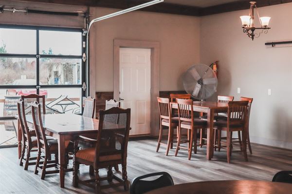 Alto Vineyards - Champaign