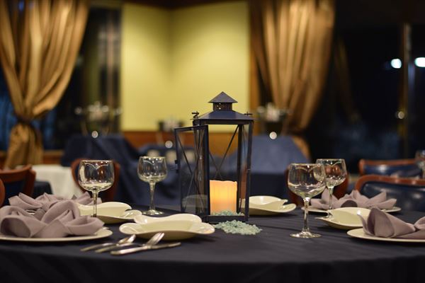 Amphora's Diner Deluxe