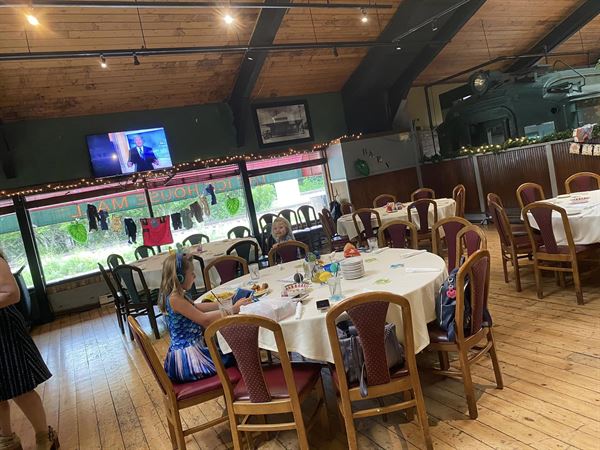 CHESSIE'S RESTAURANT