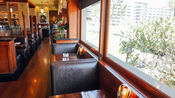 Daily Grill Palm Desert