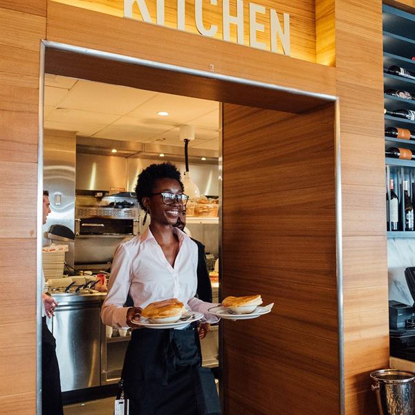 Daily Grill Century Boulevard