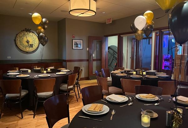 Pinstripes Northbrook