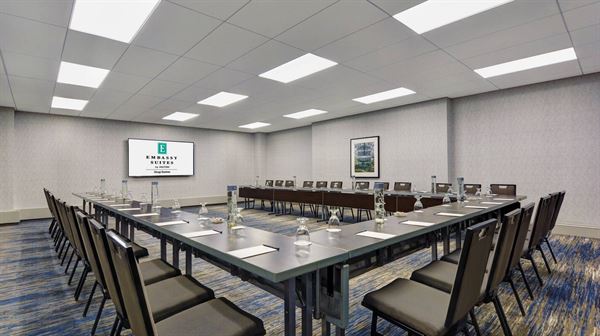 Embassy Suites Chicago - Downtown