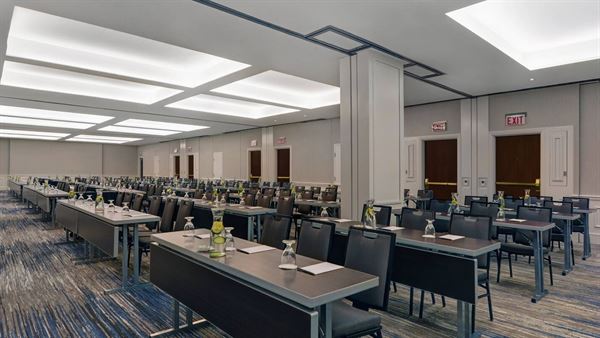 Embassy Suites Chicago - Downtown