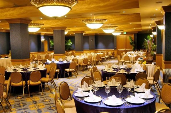 Downtown Aquarium Denver