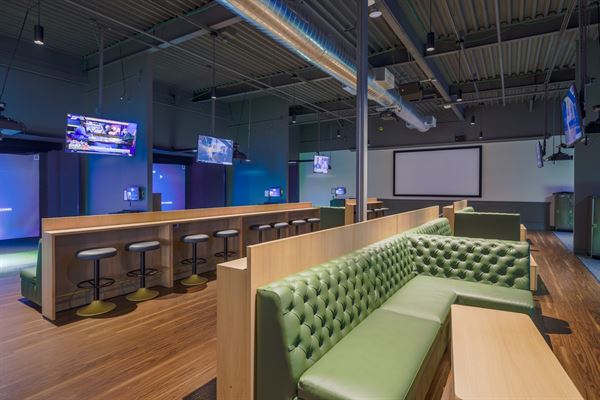 Spare Birdie Public House