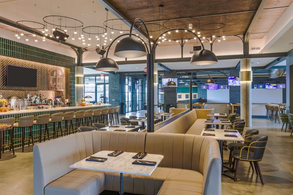 Spare Birdie Public House