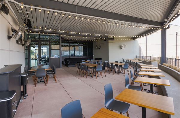 Spare Birdie Public House