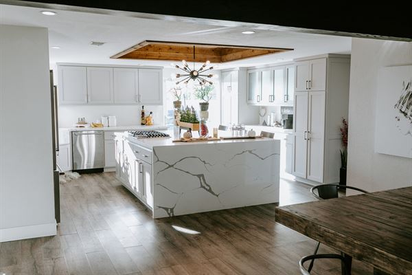 Divine Yoga Properties