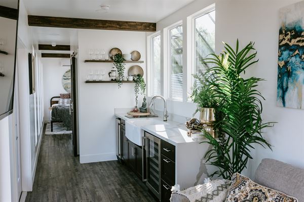 Divine Yoga Properties