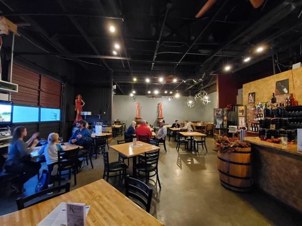 Kestrel Vintners Tasting Room