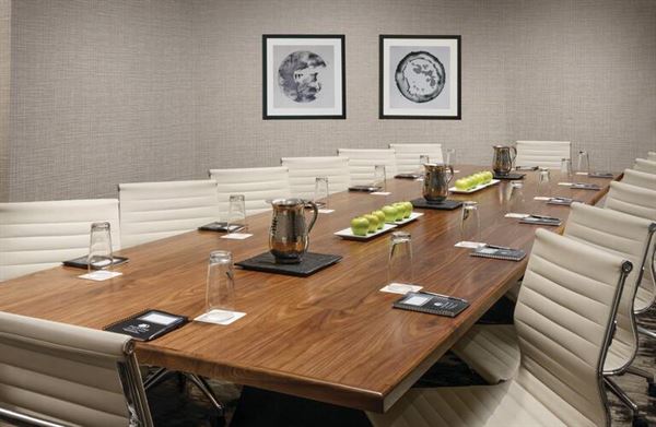 DoubleTree by Hilton Hotel Colorado Springs