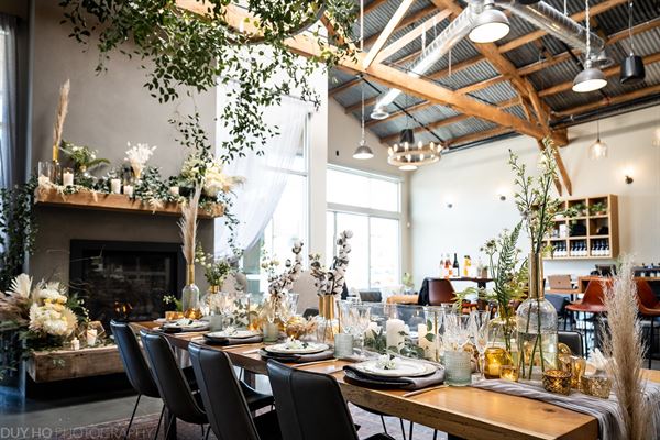 Brooks Note Winery and Tasting Room