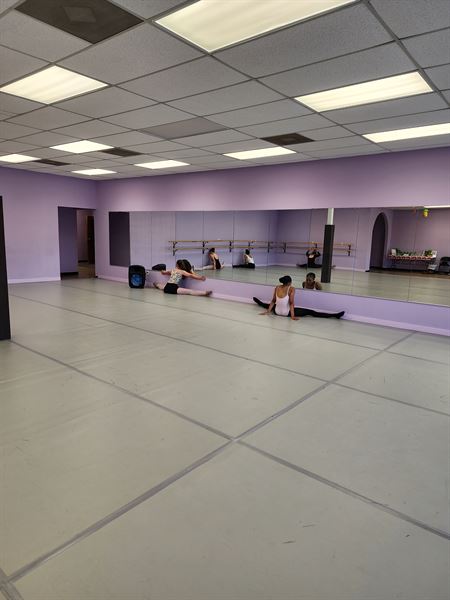 Unique Dance Academy/Social Events