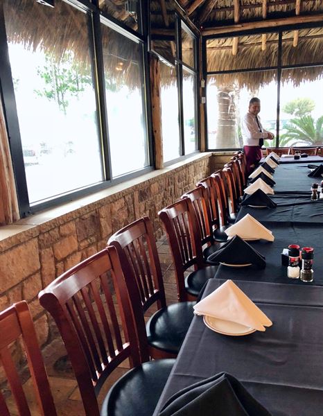 Los Cucos Mexican Cafe