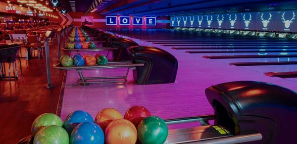 Bowlero Turnersville