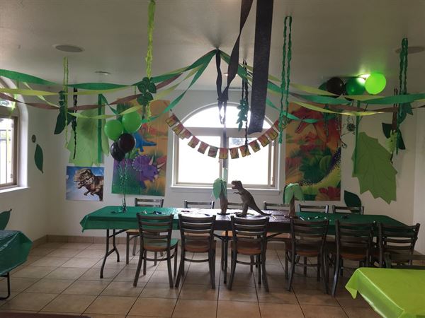 Emerald Dolphin Inn & Mini Golf