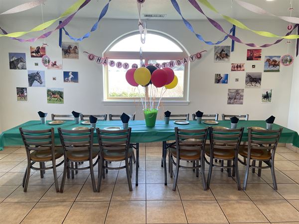 Emerald Dolphin Inn & Mini Golf