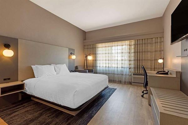 Best Western Plus Fort Worth North