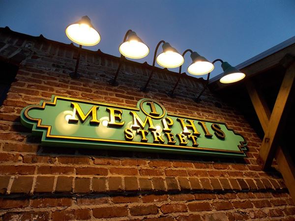 1 Memphis Street
