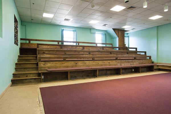 Burlington Quaker Meeting House and Center For Conference