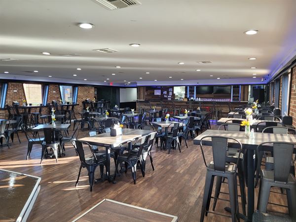 Republica Restaurant & Lounge