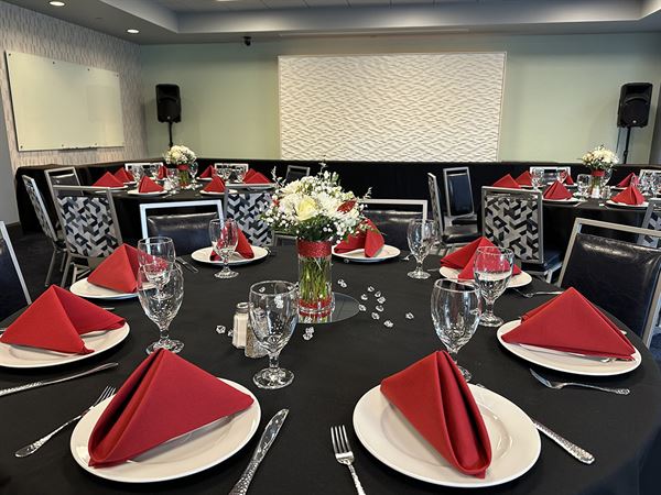 The Point Casino & Hotel, Three Paddles Hospitality Catering