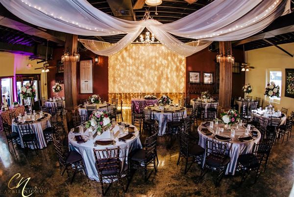 The Courtyard at Gaslight Square