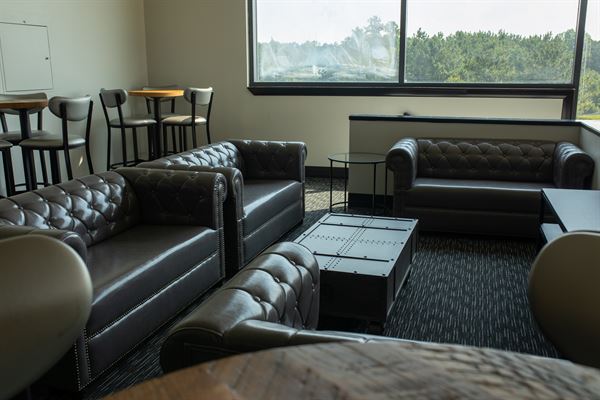 Rosie's Gaming and Colonial Downs