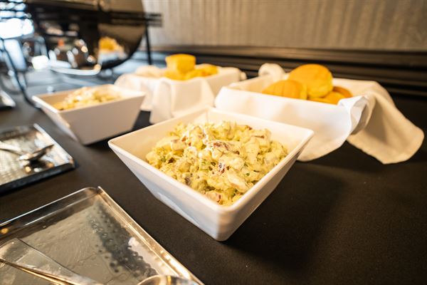 Rosie's Gaming and Colonial Downs