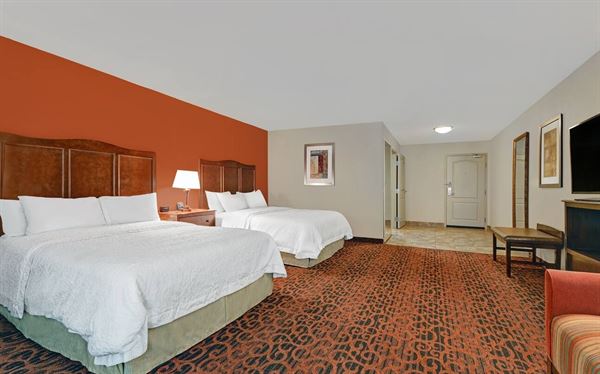 Hampton Inn Deming, NM