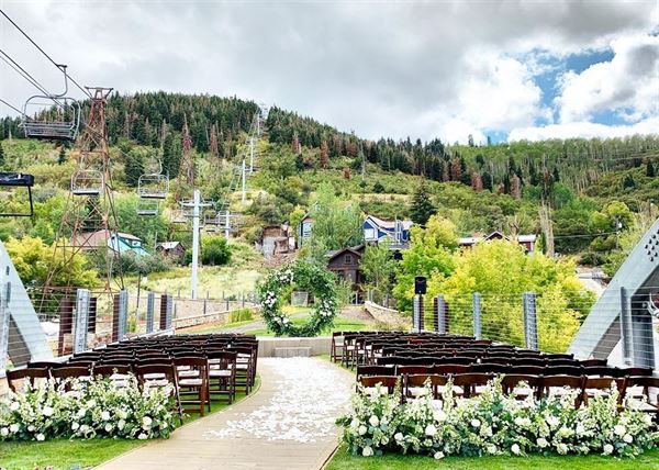 The Bridge Cafe & Grill