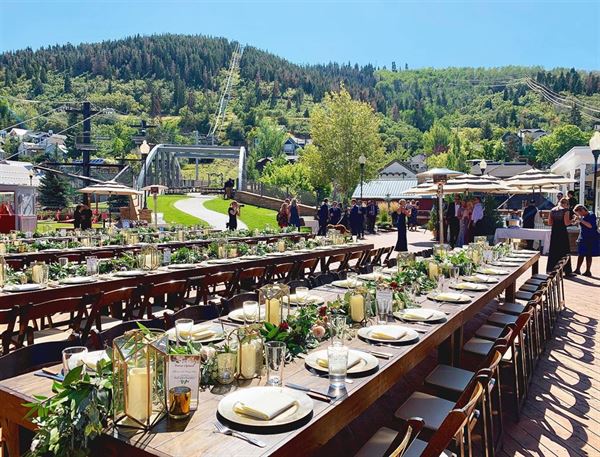 The Bridge Cafe & Grill