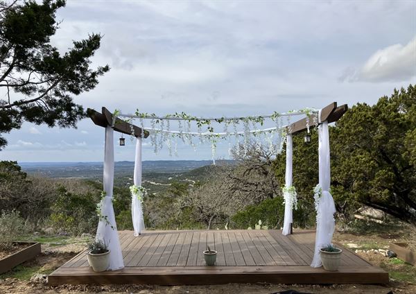 Mountain Laurel Haven - Wedding, Event and Vacation Rental