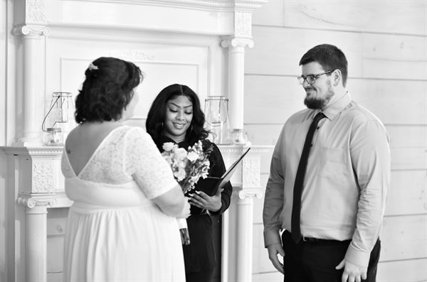 Veils & Lapels Ceremonies