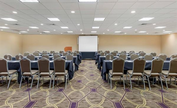 DoubleTree by Hilton Hotel Downtown Wilmington - Legal District