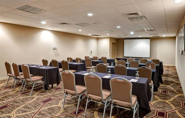 DoubleTree by Hilton Hotel Downtown Wilmington - Legal District