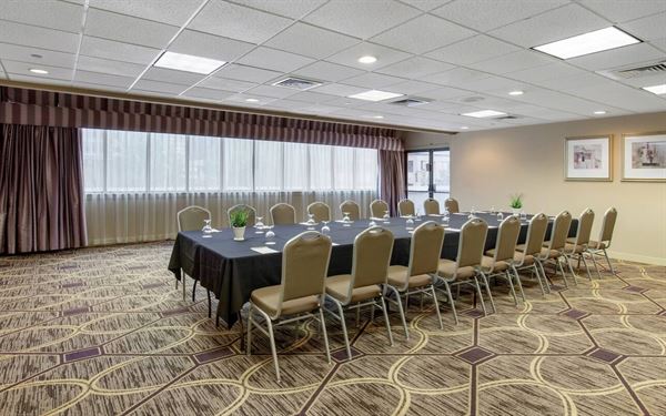 DoubleTree by Hilton Hotel Downtown Wilmington - Legal District