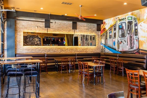 PBJ Pizza Beer and Jukebox