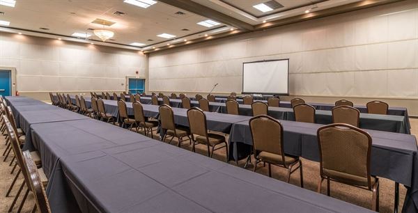 VENUE twelvefifty at The Coast Kamloops Hotel & Conference Centre