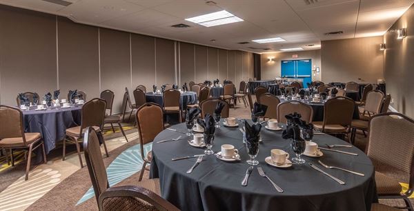 VENUE twelvefifty at The Coast Kamloops Hotel & Conference Centre