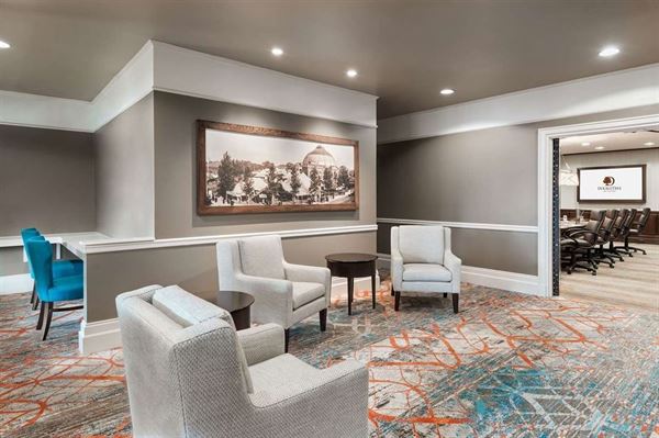 President Abraham Lincoln Springfield - a DoubleTree by Hilton Hotel