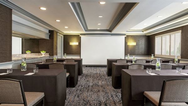 Hilton Checkers Los Angeles