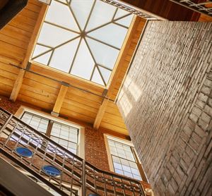 La Piéce — The Room