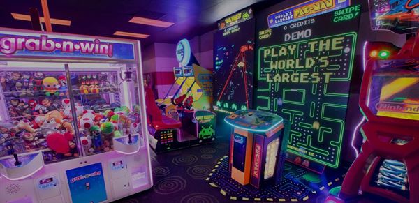 Bowlero North Sacramento