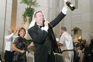 Dj Lee Waddell Musical Host Services