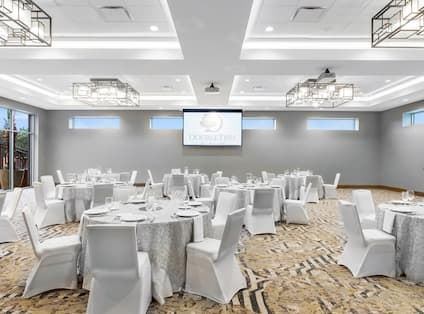 DoubleTree by Hilton San Antonio Northwest